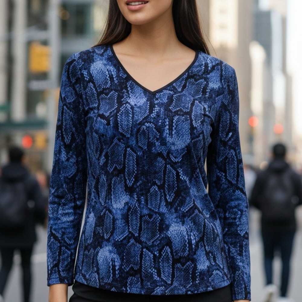 SNAKESKIN WOMAN’s Shirt MACYS INC International Concepts XL blue Blouse TOP NWT